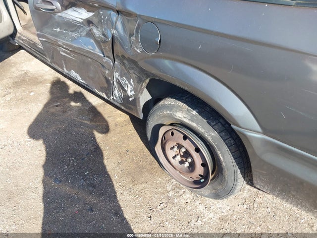 2004 Chrysler Town & Country Lx მანქანა იყიდება აუქციონზე, vin: 2C4GP44R74R593989, აუქციონის ნომერი: 44604804