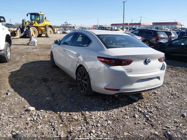 2024 MAZDA MAZDA3 3MZBPABM4RM418921 Photo 2