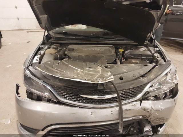 2017 Chrysler 200 Limited Platinum მანქანა იყიდება აუქციონზე, vin: 1C3CCCAB0HN510986, აუქციონის ნომერი: 44604902
