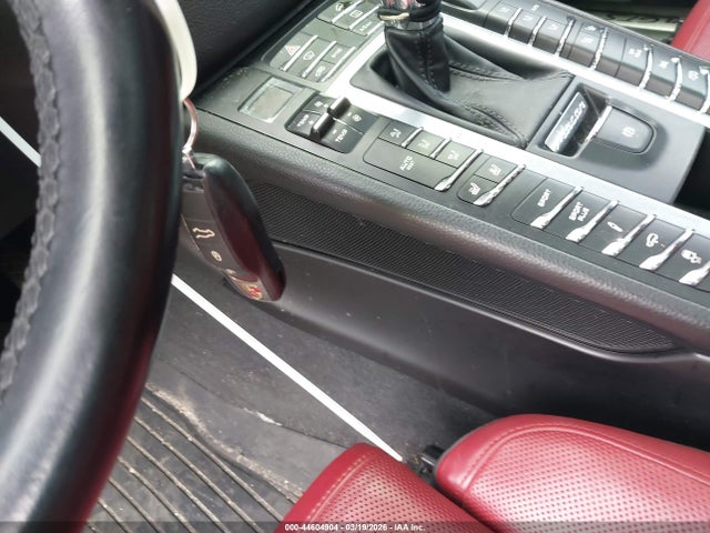 2018 PORSCHE MACAN WP1AG2A50JLB63932 Photo 10