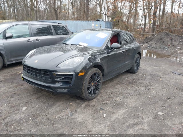 2018 PORSCHE MACAN WP1AG2A50JLB63932 Photo 1