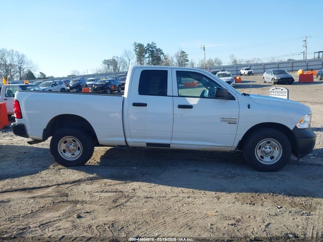 Продажа на аукционе авто 2022 Ram 1500 Classic Tradesman  4x2 6'4 Box, vin: 1C6RR6FGXNS152164, номер лота: 44604918