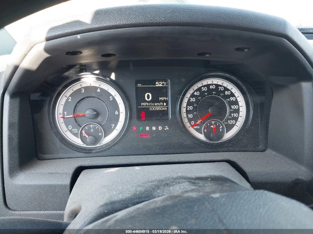 Продажа на аукционе авто 2022 Ram 1500 Classic Tradesman  4x2 6'4 Box, vin: 1C6RR6FGXNS152164, номер лота: 44604918