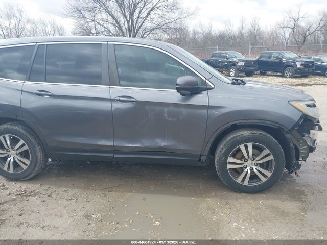 Продажа на аукционе авто 2016 Honda Pilot Ex-l, vin: 5FNYF5H79GB010456, номер лота: 44604924