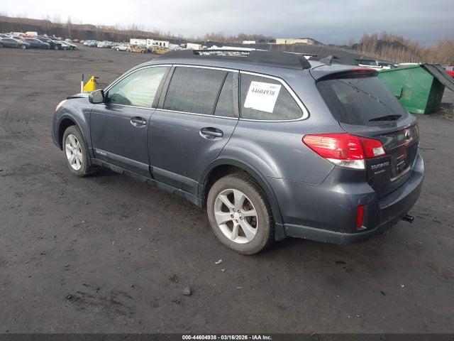 Aukcja sprzedaży 2014 Subaru Outback 2.5i Premium, vin: 4S4BRBCC7E3211052, numer aukcji: 44604938