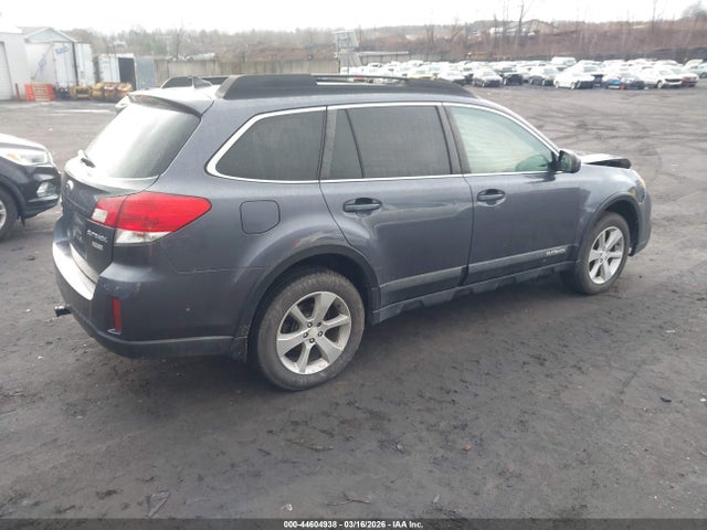 Aukcja sprzedaży 2014 Subaru Outback 2.5i Premium, vin: 4S4BRBCC7E3211052, numer aukcji: 44604938