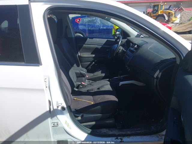 2013 MITSUBISHI OUTLANDER SPORT 4A4AR4AU7DE001909 Photo 4