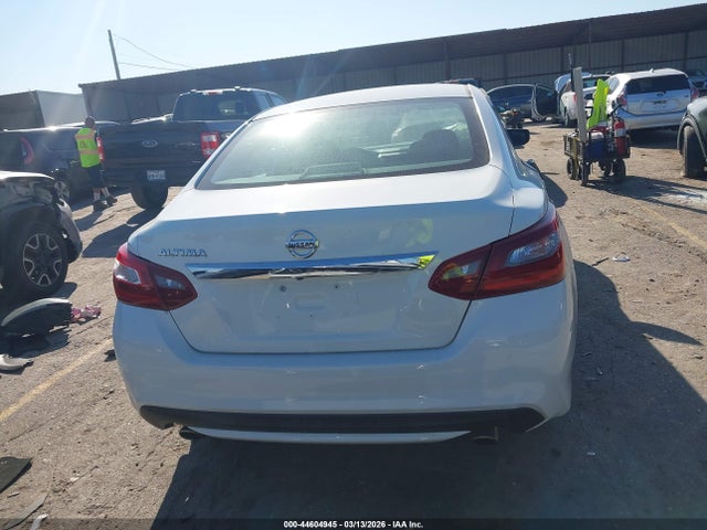 Продажа на аукционе авто 2018 Nissan Altima 2.5 S, vin: 1N4AL3AP4JC472913, номер лота: 44604945