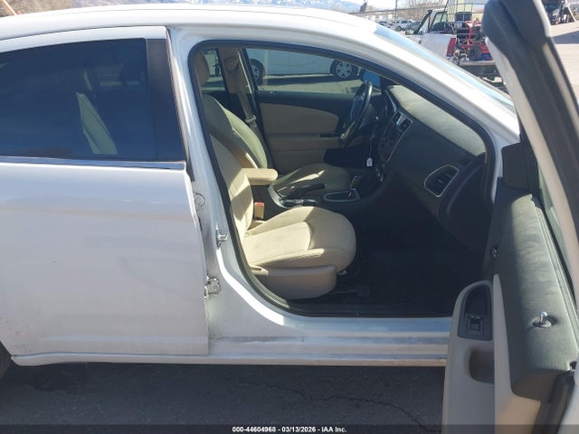 2012 CHRYSLER 200 1C3CCBBGXCN125254 Photo 4