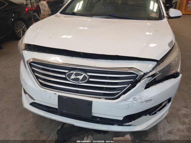 44604991 :رقم المزاد ، 5NPE24AF3FH179544 vin ، 2015 Hyundai Sonata Se مزاد بيع