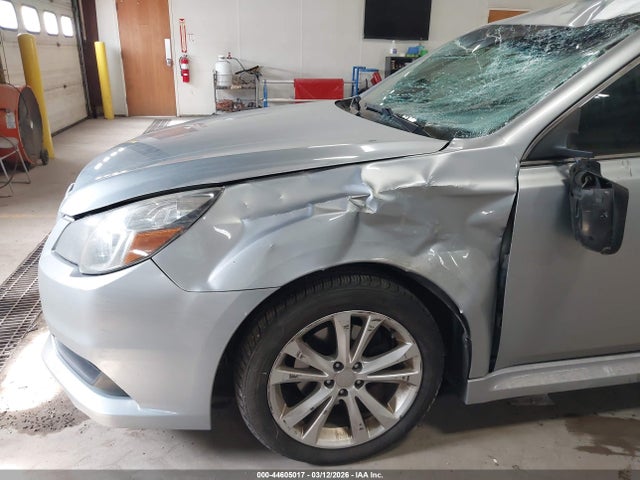 Продажа на аукционе авто 2014 Subaru Legacy 2.5i Premium, vin: 4S3BMBD64E3010043, номер лота: 44605017