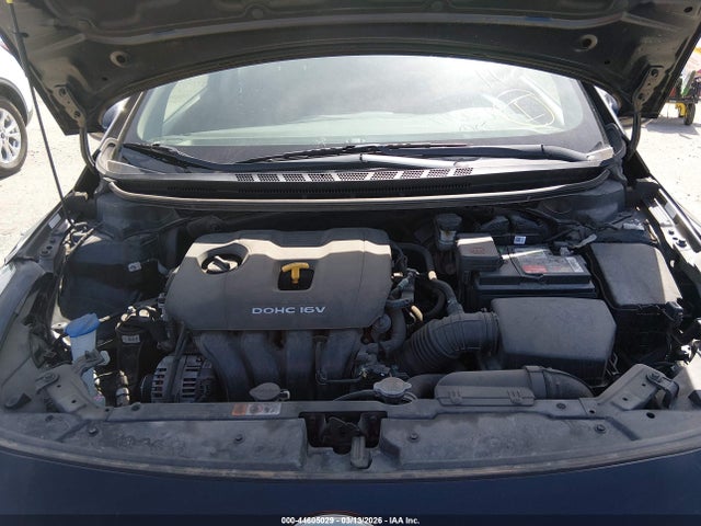 44605029 :رقم المزاد ، 3KPFK4A78JE256581 vin ، 2018 Kia Forte Lx مزاد بيع