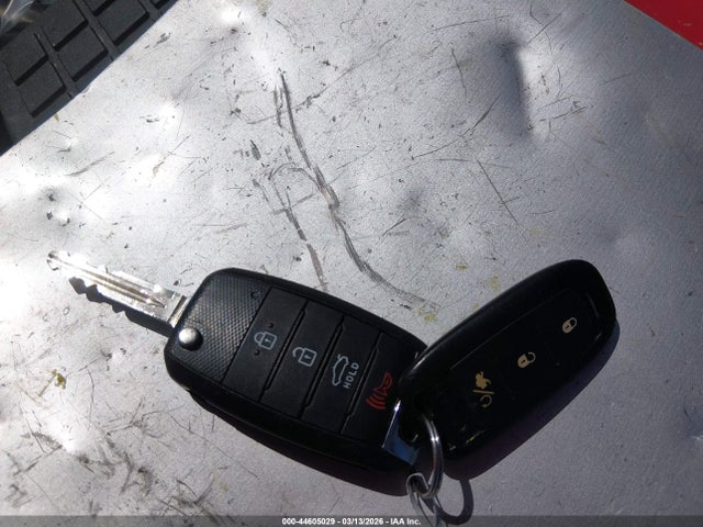 44605029 :رقم المزاد ، 3KPFK4A78JE256581 vin ، 2018 Kia Forte Lx مزاد بيع