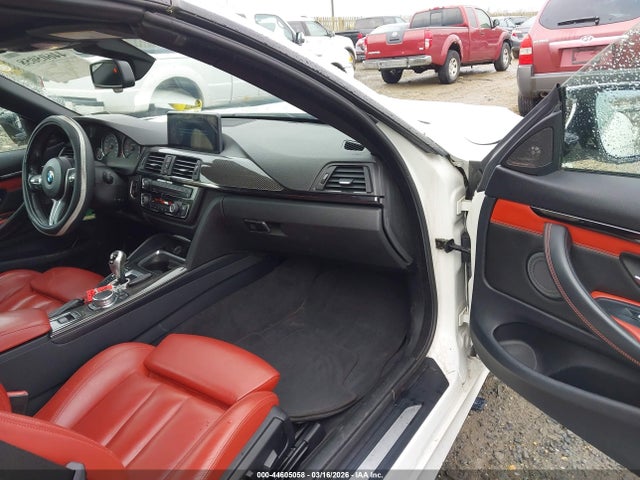 2015 BMW M4 WBS3U9C52FJ968092 Photo 4