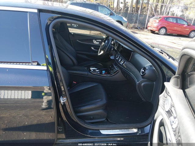 2017 Mercedes-benz E 300 მანქანა იყიდება აუქციონზე, vin: WDDZF4JB6HA014767, აუქციონის ნომერი: 44605062
