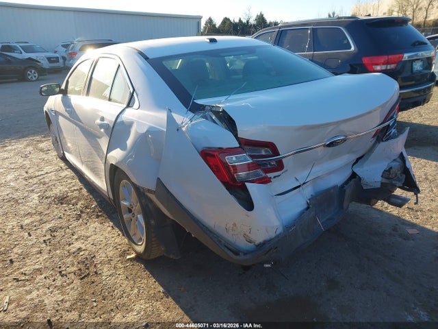 2013 FORD TAURUS 1FAHP2D84DG235823 Photo 2