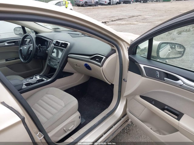 3FA6P0H70HR289275 Ford FUSION SE