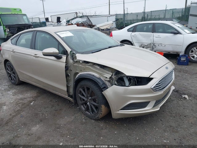3FA6P0H70HR289275 Ford FUSION SE