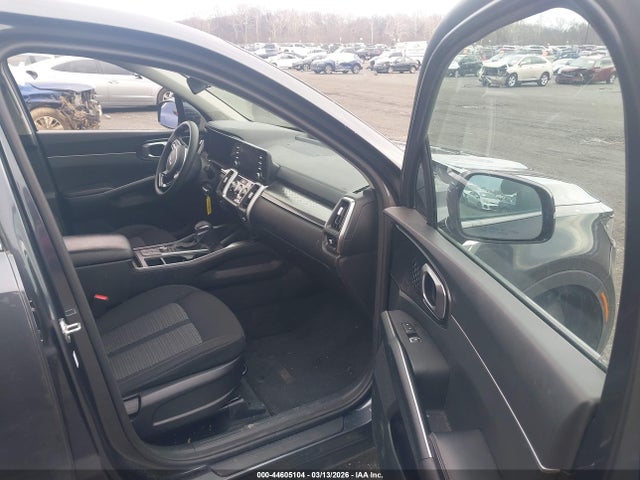 44605104 :رقم المزاد ، 5XYRGDLC4NG097057 vin ، 2022 Kia Sorento Lx مزاد بيع
