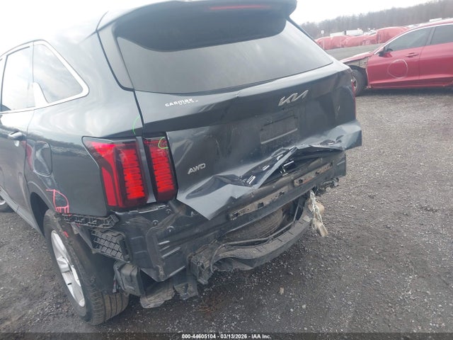 44605104 :رقم المزاد ، 5XYRGDLC4NG097057 vin ، 2022 Kia Sorento Lx مزاد بيع
