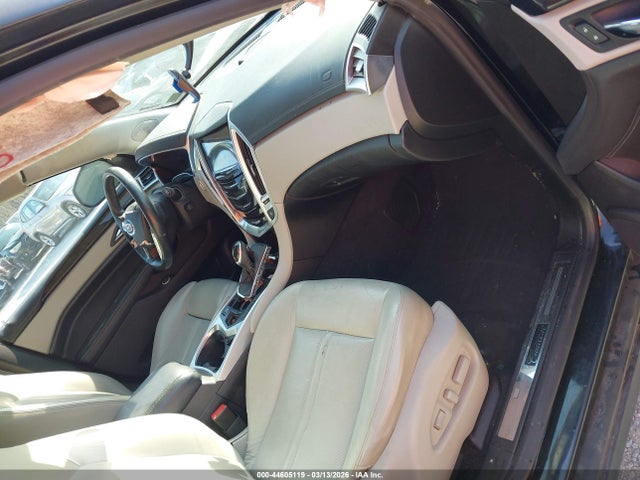 Продажа на аукционе авто 2015 Cadillac Srx Luxury Collection, vin: 3GYFNEE38FS555365, номер лота: 44605119