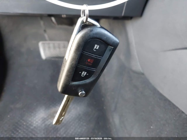 JTNKHMBX8K1053377 Toyota C-HR LE