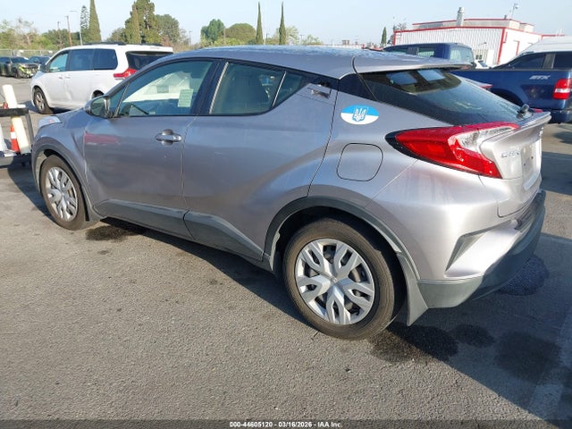 JTNKHMBX8K1053377 Toyota C-HR LE