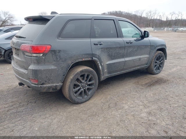 2018 JEEP GRAND CHEROKEE 1C4RJFAG6JC227972 Photo 3