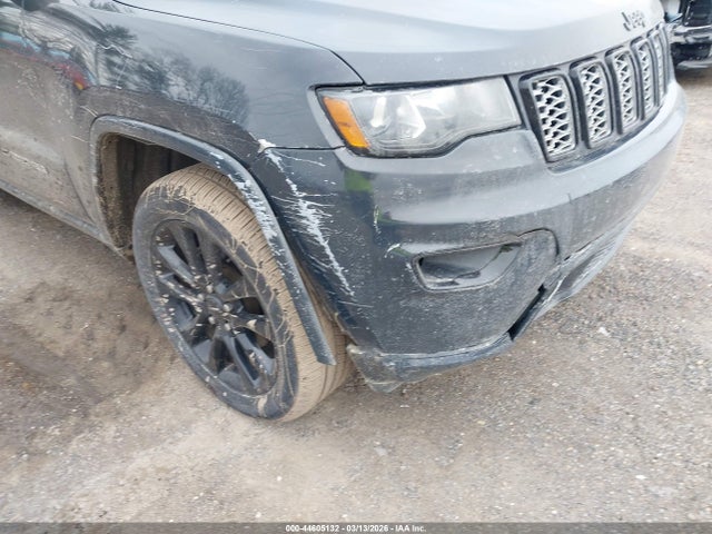 2018 JEEP GRAND CHEROKEE 1C4RJFAG6JC227972 Photo 5