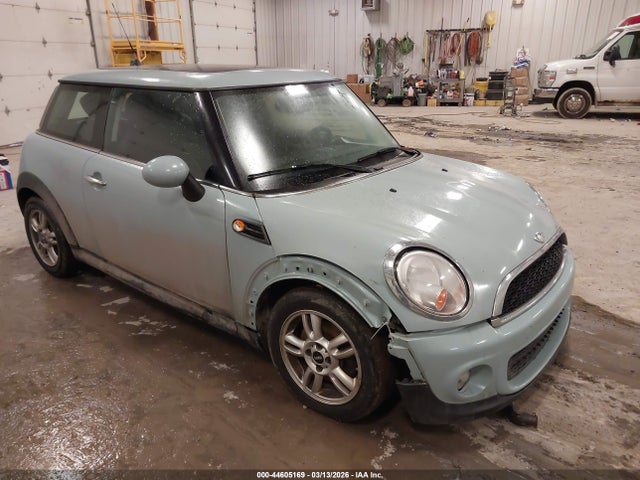 2013 MINI COOPER WMWSU3C59DT547002