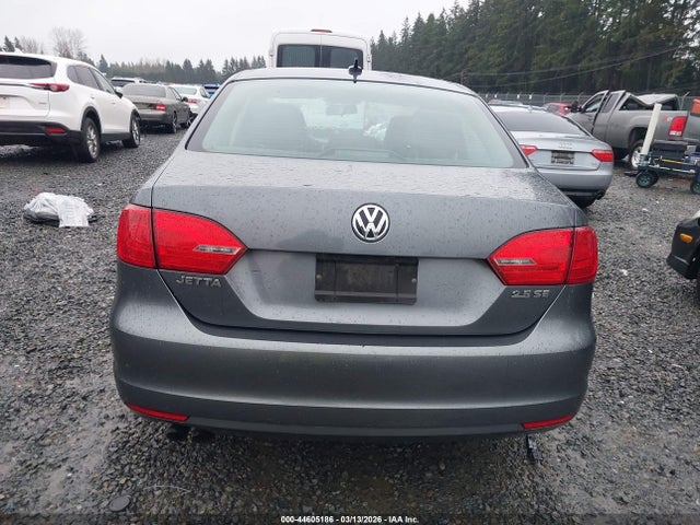 44605186 :رقم المزاد ، 3VWDP7AJ3CM341839 vin ، 2012 Volkswagen Jetta 2.5l Se مزاد بيع