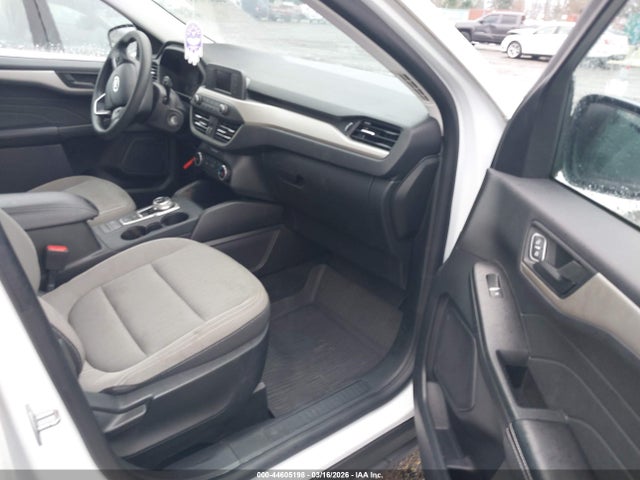 1FMCU9F63NUA12494 Ford ESCAPE S