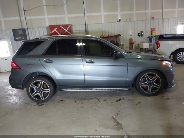 44605204 :رقم المزاد ، 4JGDA6EB7HA950837 vin ، 2017 Mercedes-benz Amg Gle 43 4matic مزاد بيع