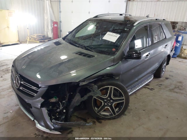 44605204 :رقم المزاد ، 4JGDA6EB7HA950837 vin ، 2017 Mercedes-benz Amg Gle 43 4matic مزاد بيع