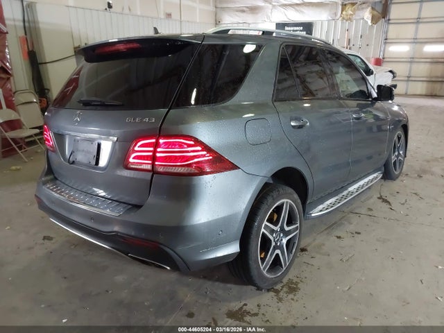 44605204 :رقم المزاد ، 4JGDA6EB7HA950837 vin ، 2017 Mercedes-benz Amg Gle 43 4matic مزاد بيع