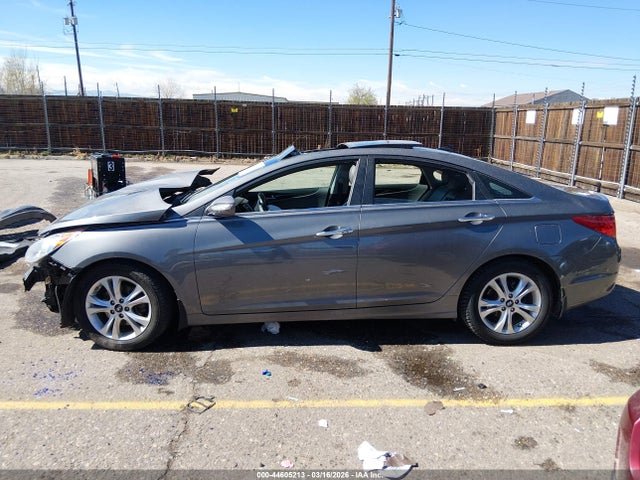 44605213 :رقم المزاد ، 5NPEC4AC5CH386211 vin ، 2012 Hyundai Sonata Limited مزاد بيع