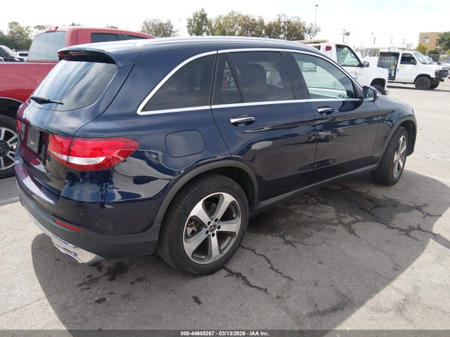 WDC0G4JB8JF453942 Mercedes-Benz GLC 300