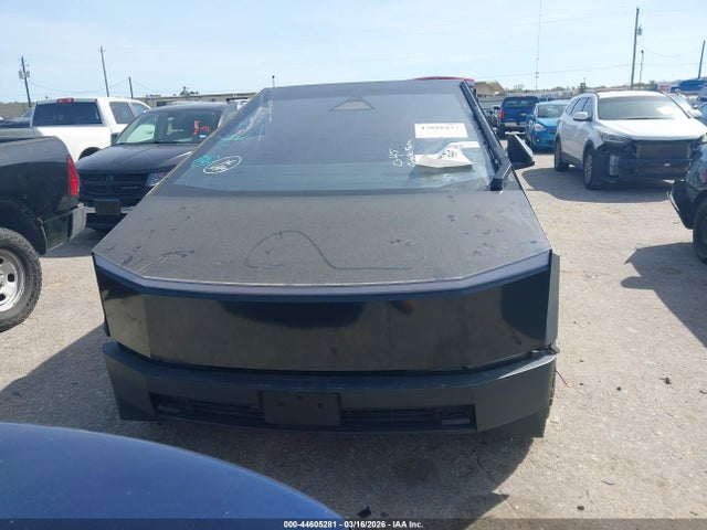 Продажа на аукционе авто 2024 Tesla Cybertruck All-wheel Drive, vin: 7G2CEHED2RA043630, номер лота: 44605281