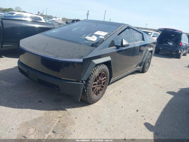 Продажа на аукционе авто 2024 Tesla Cybertruck All-wheel Drive, vin: 7G2CEHED2RA043630, номер лота: 44605281