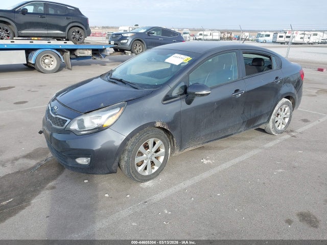 44605304 :رقم المزاد ، KNADN4A39F6503757 vin ، 2015 Kia Rio Ex مزاد بيع