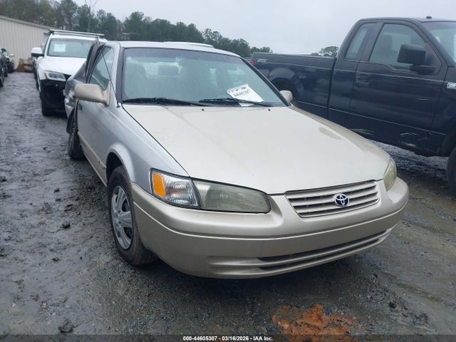 1998 TOYOTA CAMRY 4T1BG22KXWU203893