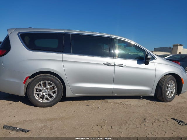 Aukcja sprzedaży 2023 Chrysler Pacifica Touring L, vin: 2C4RC1BG9PR613023, numer aukcji: 44605315