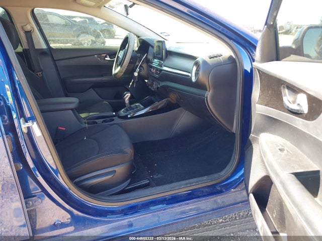 2019 KIA FORTE 3KPF34AD3KE021865 Photo 4