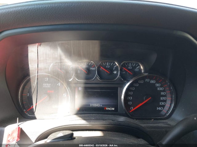 44605342 :رقم المزاد ، 3GTU2VEC8FG518664 vin ، 2015 Gmc Sierra 1500 Slt مزاد بيع