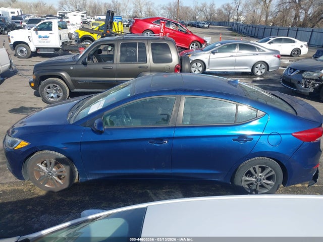 Продаж на аукціоні авто 2017 Hyundai Elantra Value Edition, vin: 5NPD84LF8HH195832, номер лоту: 44605356