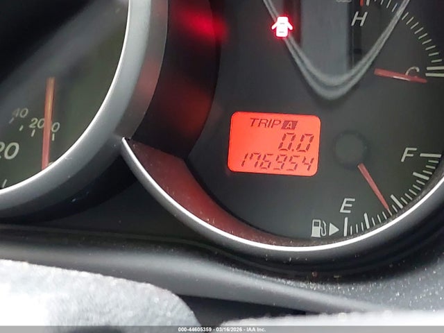 44605359 :رقم المزاد ، JM1BK32F261509547 vin ، 2006 Mazda Mazda3 I مزاد بيع
