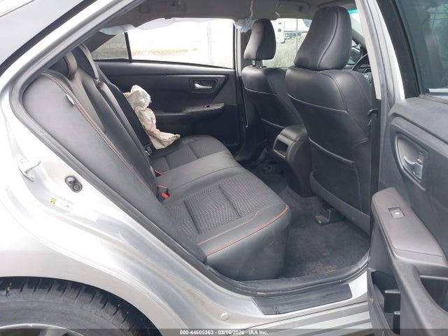 4T1BF1FK0FU063201 Toyota CAMRY SE