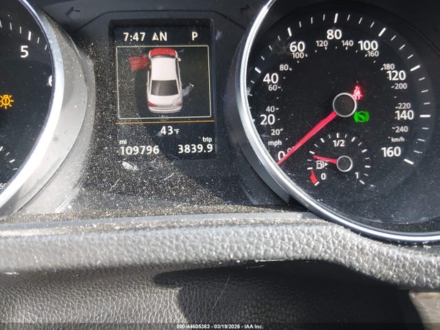 44605383 :رقم المزاد ، 1VWGT7A34HC035106 vin ، 2017 Volkswagen Passat 1.8t Se مزاد بيع