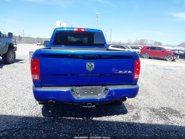 Продаж на аукціоні авто 2017 Ram 1500 Express  4x4 6'4 Box, vin: 1C6RR7FT5HS750671, номер лоту: 44605391