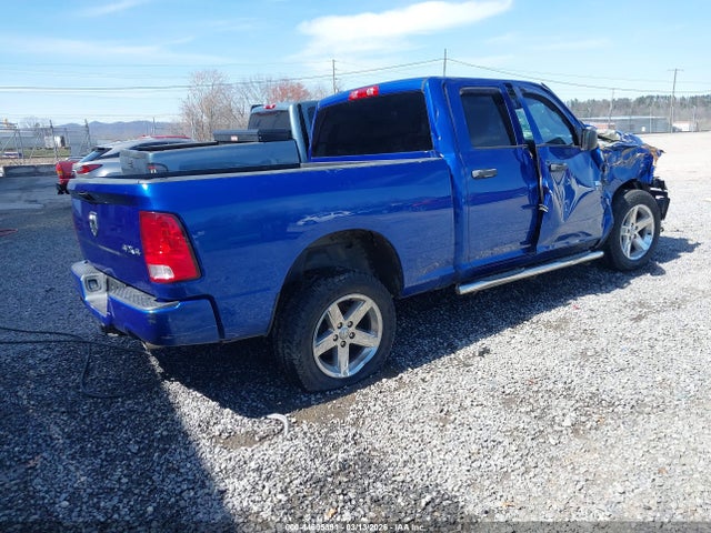Продаж на аукціоні авто 2017 Ram 1500 Express  4x4 6'4 Box, vin: 1C6RR7FT5HS750671, номер лоту: 44605391